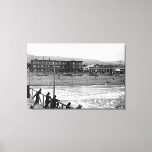 Beach Scene at Seaside Oregon Photograph Canvas Print