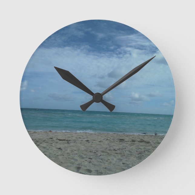 BEACH SCENE ROUND CLOCK (Front)