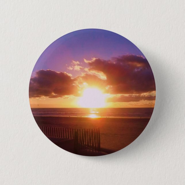 Beach sunrise button (Front)