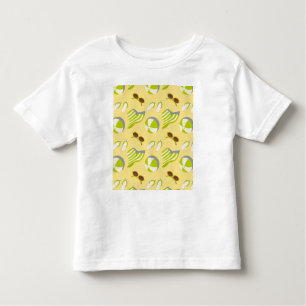 Beach vacay pattern with sunglasses and sun hat T Toddler T-shirt