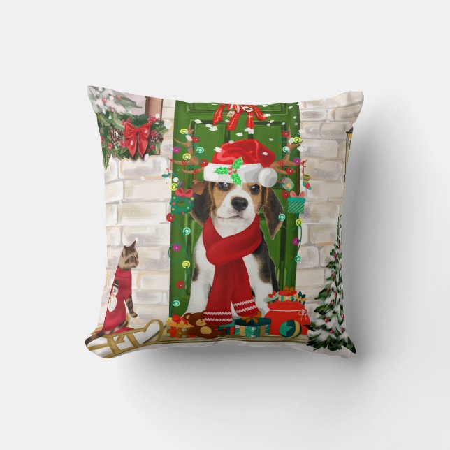 Beagle Dog Christmas  Throw Pillow (Front)