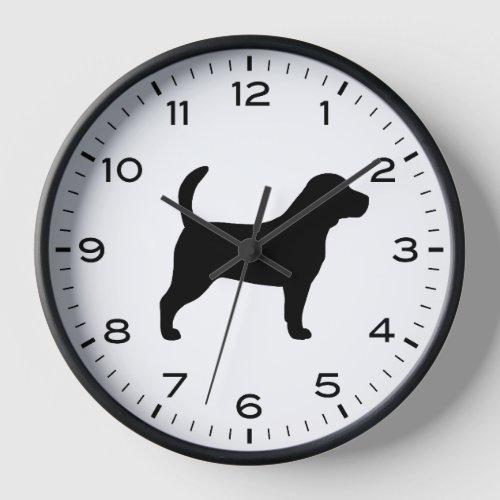 Beagle Dog Silhouette with Numbers and Minutes Clock