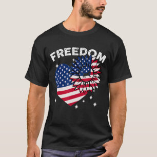Beagle Dog Sunflower Heart American Flag Freedom T-Shirt