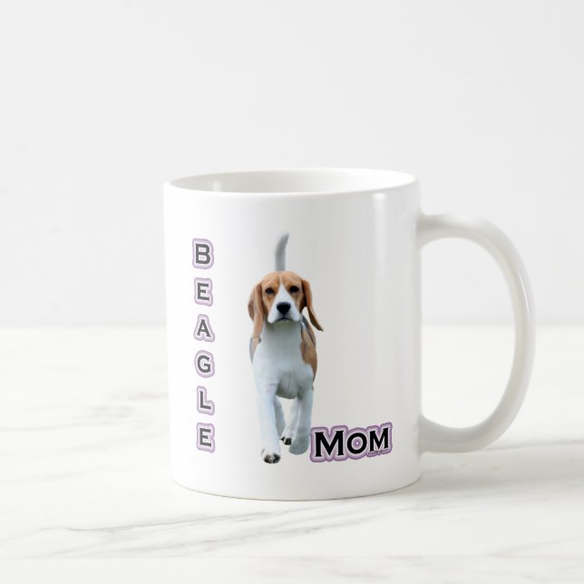 Beagle Mom 4 Coffee Mug (Right)