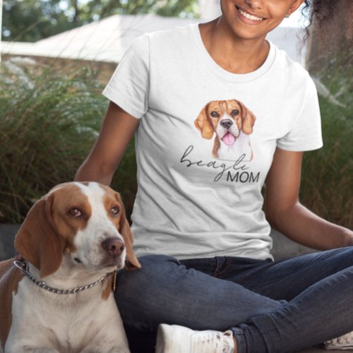 Beagle Mom Cute Watercolor Dog lover T_Shirt