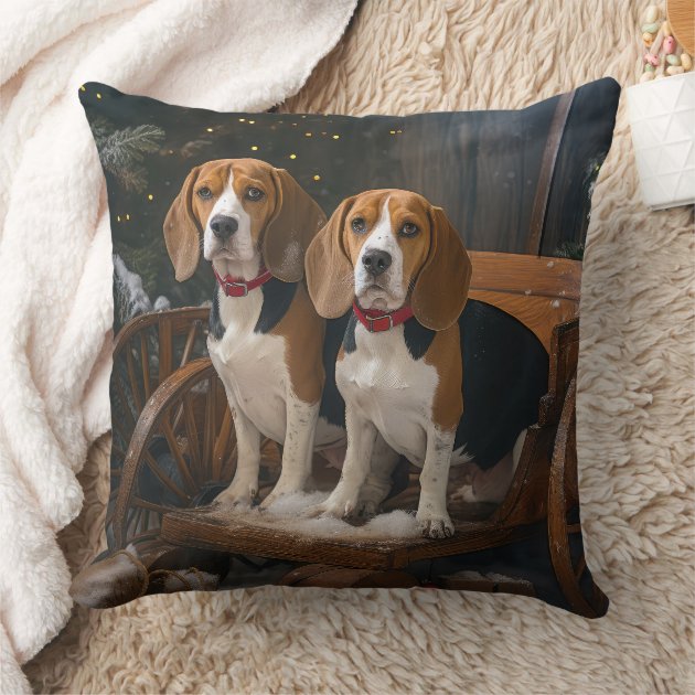 Beagle best sale christmas pillow