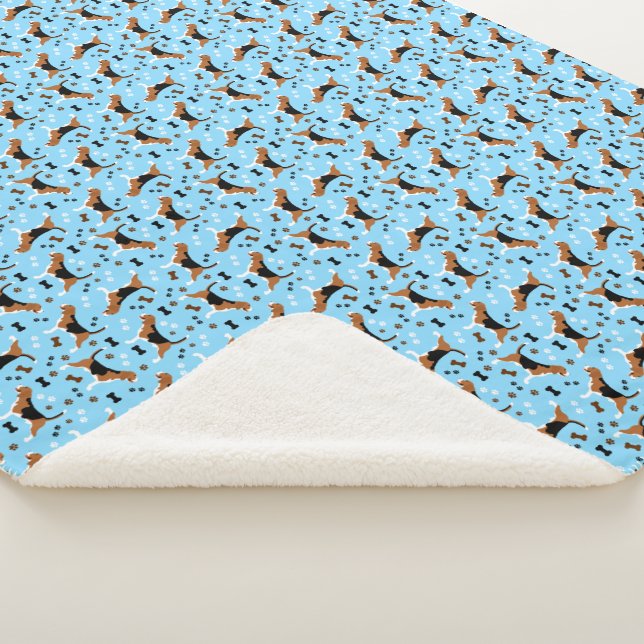 Beagles Dog Pattern Blue Sherpa Blanket (3/4)
