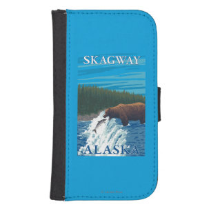 Bear Fishing in River - Skagway, Alaska Phone Wallet