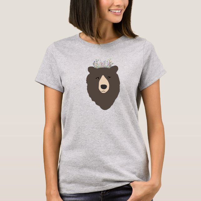 Bear Tshirt with flower crown (Front)