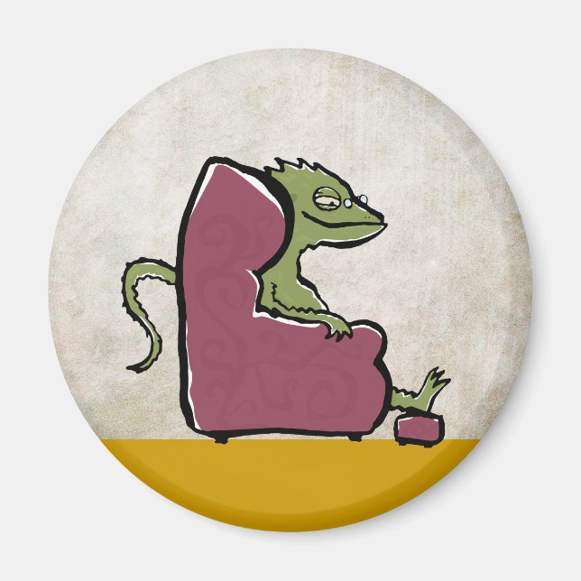 bearded dragon in an easy chair magnet (Front)