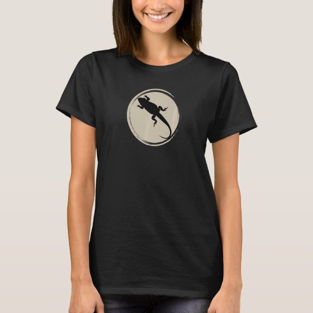 Bearded Dragon Pocket  Reptile Animal  Graphic T-Shirt (Front)