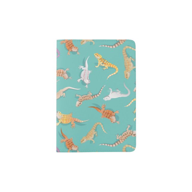 Bearded Dragon Scatter Pattern Transparent Passport Holder (Front)