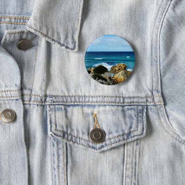 Beat Of The Ocean,   Button (In Situ)
