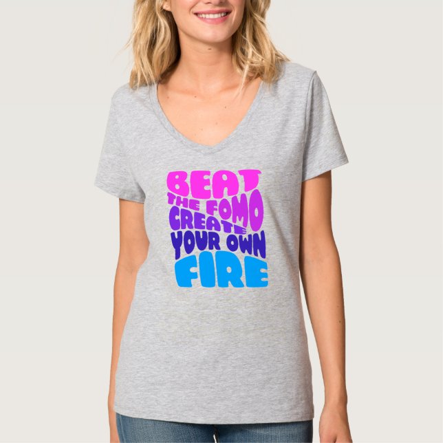 Beat the fomo - pinky purple typography T-Shirt (Front)