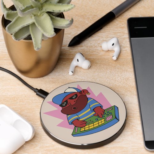 Beatmaker man design wireless charger 