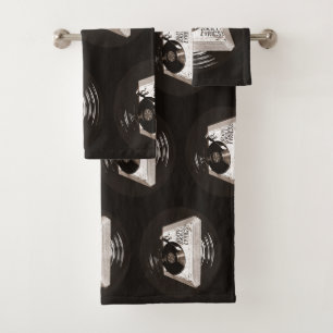 BEATS SKILL LYRICS ON TURNTABLE HIP HOP BATH TOWEL SET