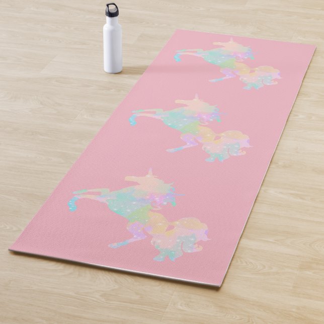 Beautiful and colorful unicorn yoga mat (In Situ)