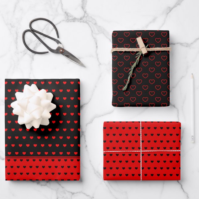 Beautiful And Stylish Red And Black Hearts Pattern Wrapping Paper Sheets (Front)