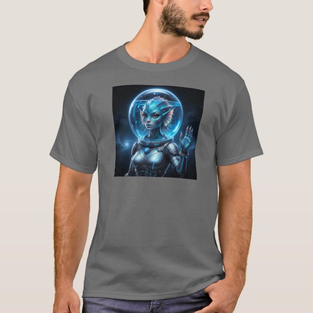 Beautiful aquatic alien woman! T-Shirt (Front)