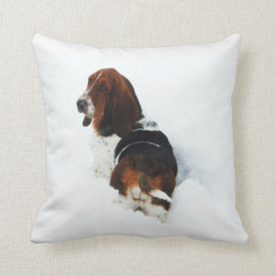 basset hound christmas pillow