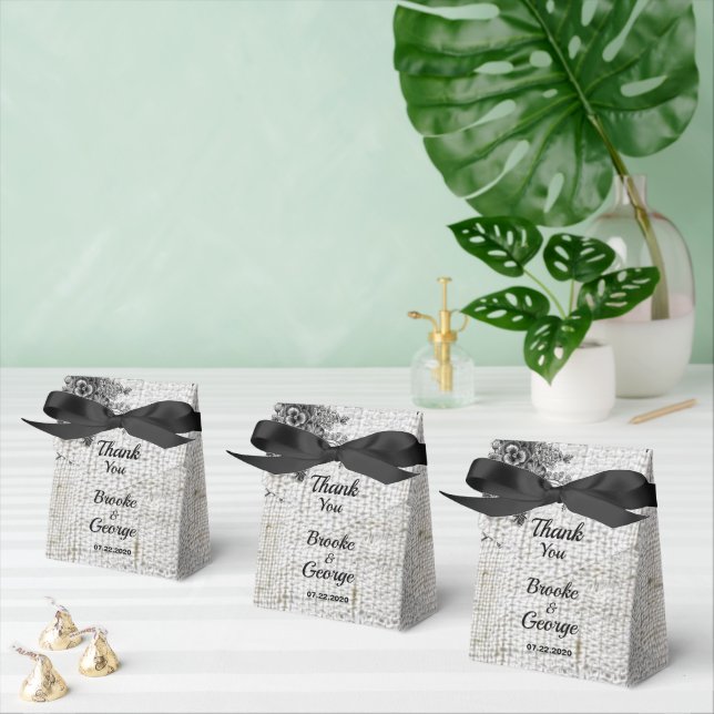 Beautiful Black/Grey Flowers Wedding Favor Box (Multiple)