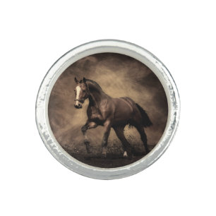 Beautiful brown horse throw pillow ring