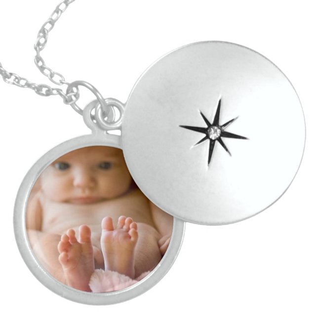 Beautiful Charm Necklace with Picture Inside (Front)