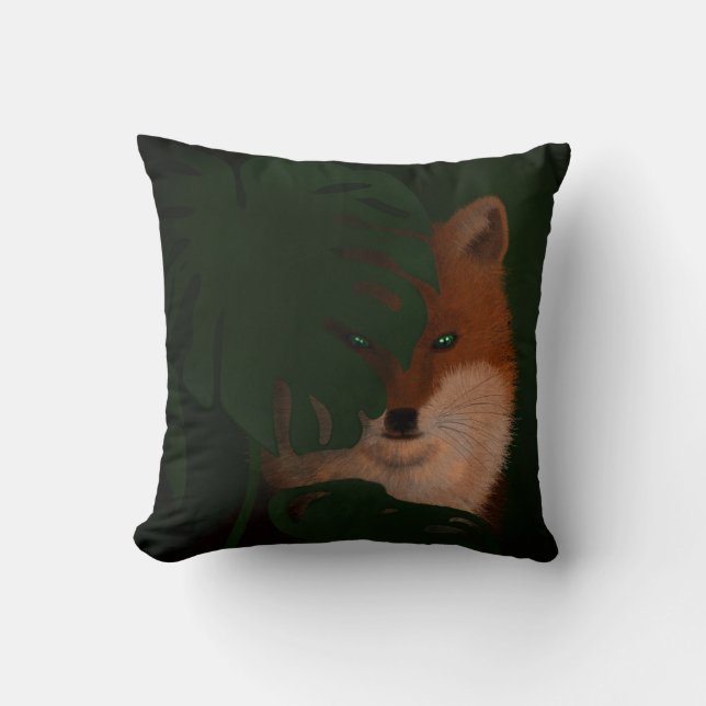 Beautiful Cunning Fox Throw Pillow (Front)