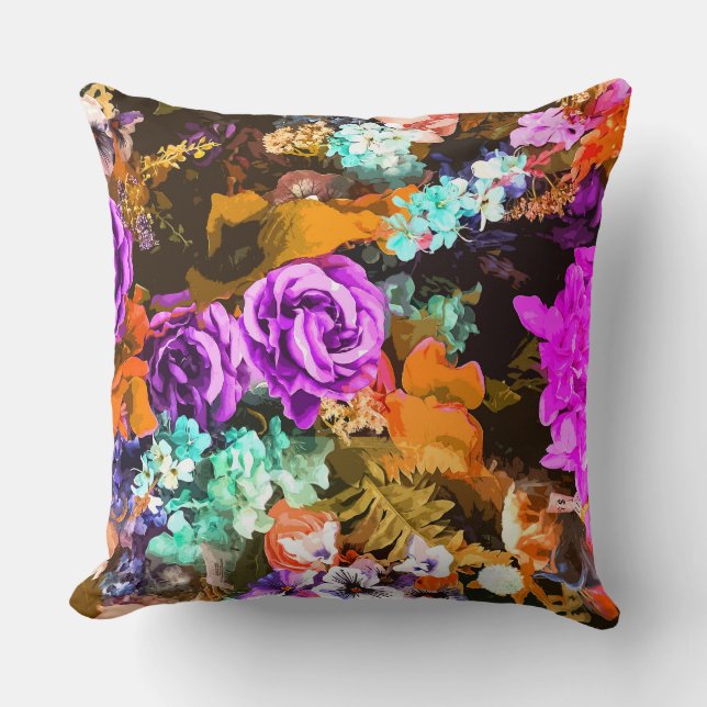 Beautiful detail throw pillow (Front)