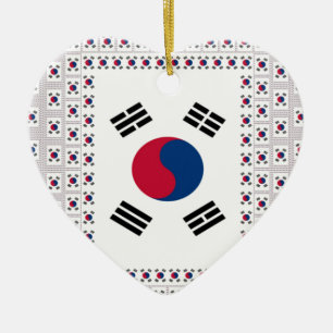 Beautiful Diagonal Korean Flag: An Infinite Art Ceramic Ornament