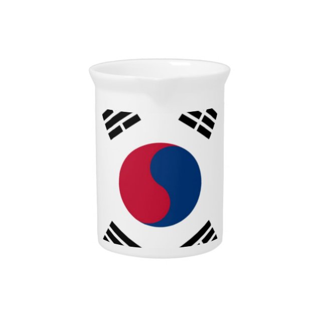 Beautiful Diagonal Korean Flag: An Infinite Art Pitcher (Front)