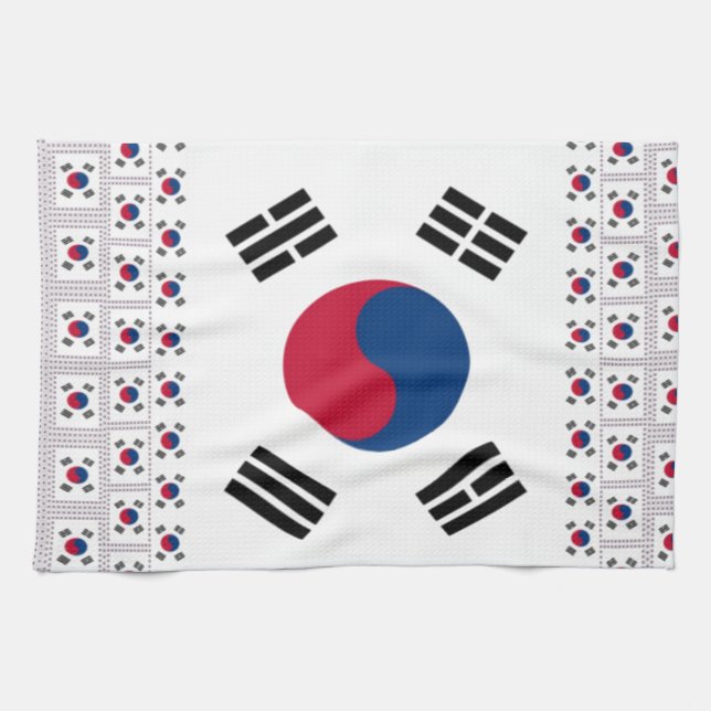 Beautiful Diagonal Korean Flag: An Infinite Art Towel (Horizontal)