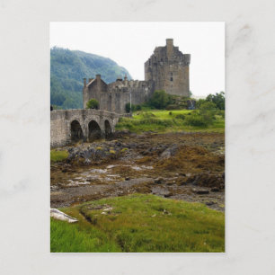 Beautiful Eileen Donan Castle in Western Dornie 2 Postcard