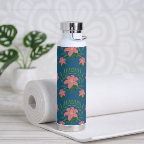 Beautiful  Elegant Lily Flower  Water Bottle