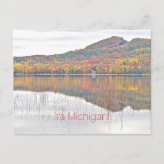 "BEAUTIFUL FALL COLORS REFLECTED IN LAKE/ IT'S MIC POSTCARD