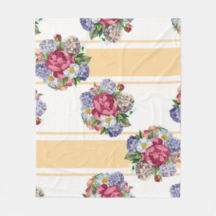 Beautiful floral seamless pattern with hydrangea p fleece blanket