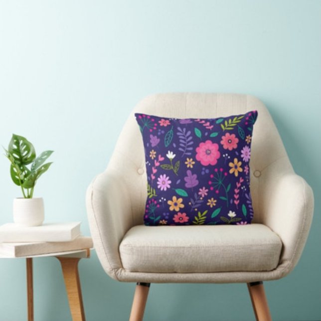 Beautiful Flowers And Leaf Modern  Throw Pillow (Creator Uploaded)