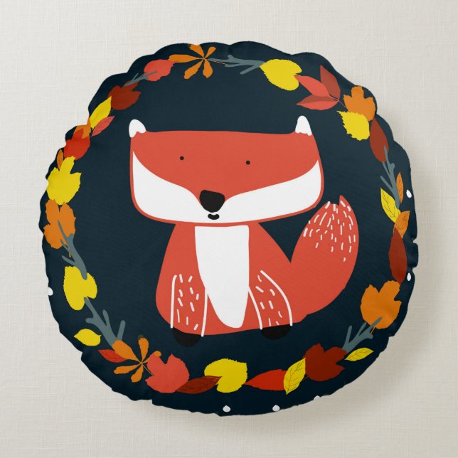 Beautiful fox in winter forest pattern round pillow (Front)
