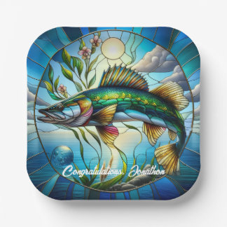 Beautiful Freshwater Fish and Blue Lake Paper Plates