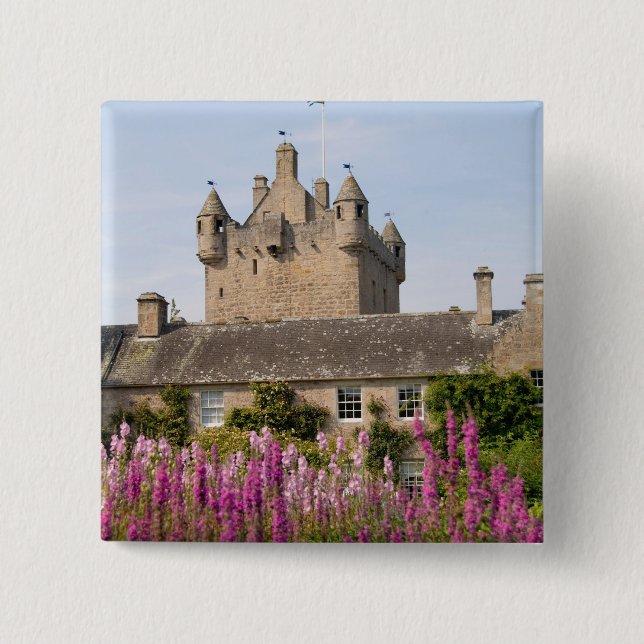 Beautiful gardens and famous castle in Scotland 2 Button (Front)
