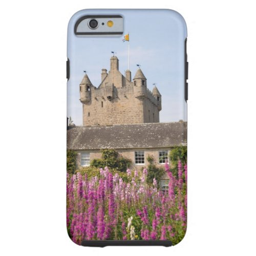 Beautiful gardens and famous castle in Scotland 2 Tough iPhone 6 Case