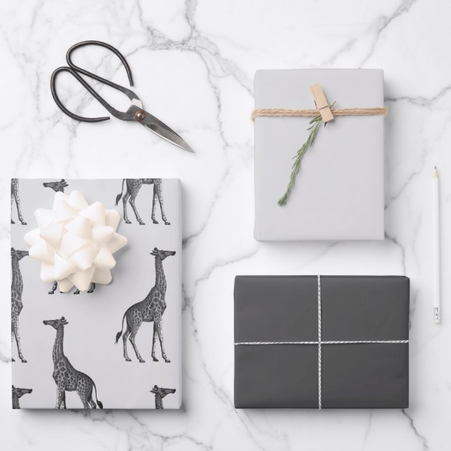 Beautiful Giraffe theme Wrapping Paper Sheets (Front)
