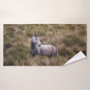 Beautiful Gray Colored Horse Bath Towel Set