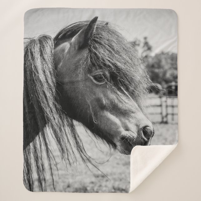 BEAUTIFUL HORSE SHERPA BLANKET (Front)