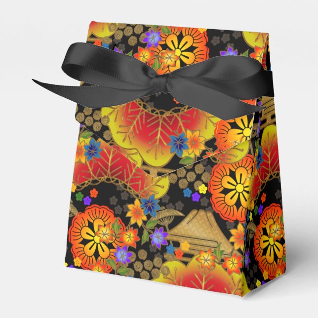 Beautiful Japanese fall print party favor box (Front Side)