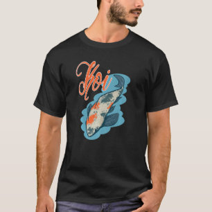 Beautiful koi carp swims its rounds Premium T-Shirt