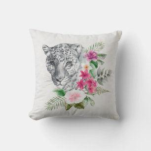 Beautiful Leopard Head Portrait in Watercolor Throw Pillow