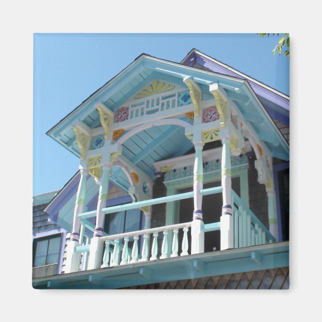 Beautiful Marthas Vineyard Victorian House Magnet (Front)