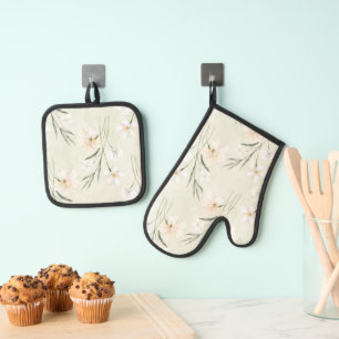 Beautiful Mint White Tropical Flowers Oven Mitt & Pot Holder Set