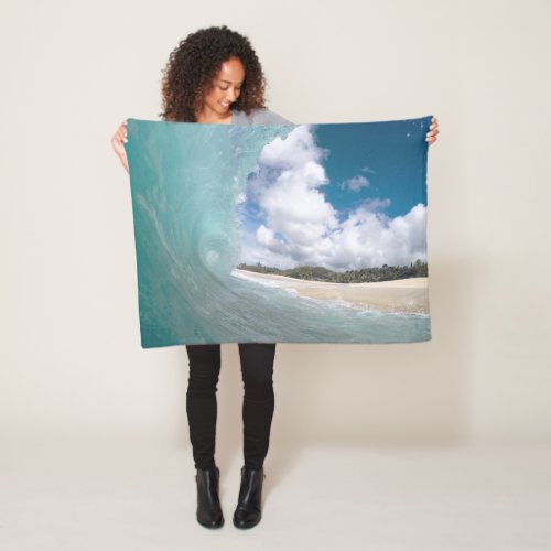 Beautiful Ocean Wave Crashing Beach Fleece Blanket